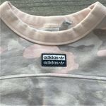 Adidas Size Large Pink Camouflage Crewneck Sweatshirt. Photo 2