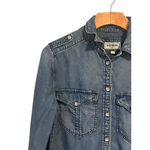 EXPRESS Boyfriend Top Womens Size XS Button Up Soft Denim Pockets Long Sleeve Photo 1