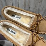 Minnetonka Cally Suede Cinnamon Brown Moccasin Flats Shoes Warm Cozy Womens 7 Photo 1