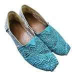 Toms Shoes Women 6.5 Blue Ivory Dip Dyed Ombre Crochet Baltic Slip On Flats Photo 2