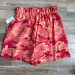 Equipment  Nimma camouflage-print washed-silk shorts Size 6 Photo 2