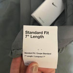 Nike Men’s medium 7” running shorts Photo 4