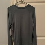 Athleta Sweatshirt Photo 2