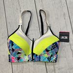 Victoria's Secret Victoria’s Secret patterned nwt sport bra Photo 1