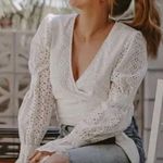 C/MEO COLLECTIVE  eyelet top Photo 0