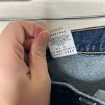 Levi's VINTAGE Levi’s High Waisted Relaxed Fit Tapered Leg Jeans
Size 18 Photo 3