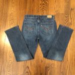 Levi's Women’s 525 Straight Leg Medium Wash Perfect Fit Denim Low Rise Jeans Sz 8 Photo 1