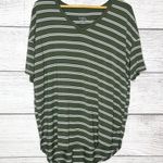 Green & White Striped Oversized V Photo 6