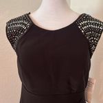 R & M Richards Women's beaded top Photo 4