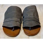 EUC Sheridan Mia Moa Slouchy Leather Thong Sandal, Grey, Sz. 6.5 (37) Gray Photo 3