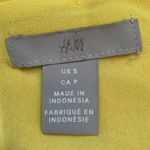 H&M  Dress Yellow White Retro Floral Pleated Top Sleeveless Open Keyhole Back Photo 6