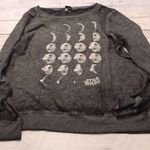 Star Wars  moons grayish black long sleeve top size XL Photo 0