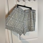 Cato Plus Size 22/24 Paisley Flowy Hi Rise Lightweight Lined Summer Beach Shorts Photo 1