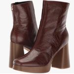 Guess  Rich Brown Heeled Boots Size 9 Photo 0