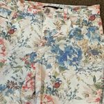 Nine West  GLORIA VANDERBILT floral capris size 10 blue cream Photo 8