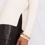 Vince crew neck ribbed wool/cashmere blend sweater in cream size medium Photo 3