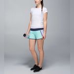 Lululemon  Run Times Short 4” Size 6 Rare 2014 Retired Aquamarine Colorway Photo 3