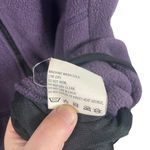 The North Face VINTAGE  Women’s Fleece Vest in Purple/Black Size M Photo 5