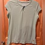 Merrell  Women's Green Top Opti-Wick size M Photo 0
