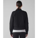 Lululemon Non Photo 1