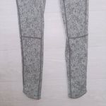 Gymshark The Texture Fleur Leggings size small Photo 2