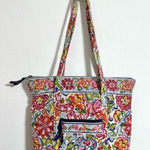Vera Bradley  Villager Tote in Hope Garden blue and pink floral Photo 0
