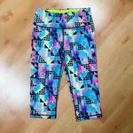 Victoria's Secret Sport Neon Geometric Knockout Crop Leggings Photo 2