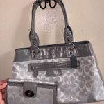 Coach  Monogram Grey Purse & Wallet 🩶 Photo 0