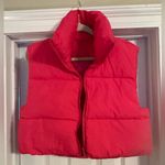 Women’s Hot Pink Cropped Puffer Vest Size L Photo 0