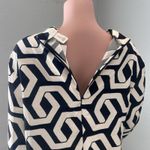 H & M PRINTED GEOMETRIC FALL BLOUSE MODERN COMFY Sz MEDIUM NWT #64 Photo 6