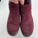 Earth Origins Merlot burgundy Suede Sweater Ankle zip Booties Women’s Size 9 Photo 7