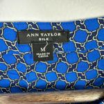 Ann Taylor Silk Top Womens Small Blue Chain Print Parisian Office Quiet Luxury Photo 1