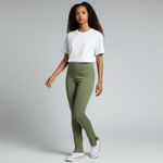 ON 34th St. medium green high Photo 4