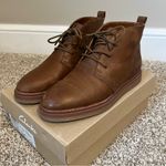 Clarks  Dark Tan Leather Dove Roxana Boots Size 5.5 M Photo 2