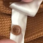 Everlane Waffle Knit Shirt Womens Medium Rust Brown Cotton Henley Long Sleeve Photo 5