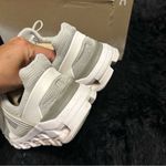 on cloud ON CLOUDSWIFT gray white running athletic training lace up shoes sneakers sz 8.5 Photo 3