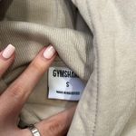 Gymshark  pull over cropped hoodie Photo 1