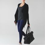 Lululemon Resolution Wrap Black 10/12 Cashmere EUC Photo 2