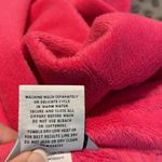 Magellan outdoors Magellan medium women's pink full zip jacket with pockets and grey lined zipper Photo 5