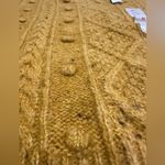 Old Navy NWT Cable Knit Crew Popcorn Sweater, wool blend mustard Sz M, 23” p2p Photo 9