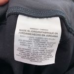 Nike  black Dri-Fit cropped medium Photo 3