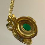 Classic Gold Color Simulation Emerald Pendant Fashion Necklace Photo 3