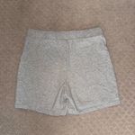 Lands' End  Light Gray Men’s Casual Shorts Size L Photo 2