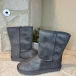 Arizona Jeans  Co grey sunflower boots sz 11M Photo 1