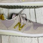 New Balance Women's 520 Light Cashmere Gold Sneaker Size 9 Photo 6
