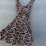 Maggy London Brown White Petite Spiral Flowy Dress Size 4P Photo 2