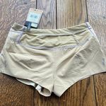 The North Face Women's Summer Light Shorts 2.5" Gravel Khaki Stone NWT Large Photo 2