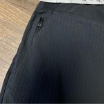 Athleta Textured Brooklyn Jogger Lightweight Travel Pant Black Womens Size 10 Photo 3