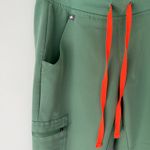 FIGS  Scrub Pants Jogger Women’s Photo 1
