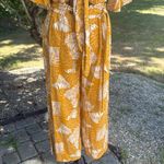 Miss selfie two piece Hawaiian/floral mustard outfit Gold Size M Photo 2